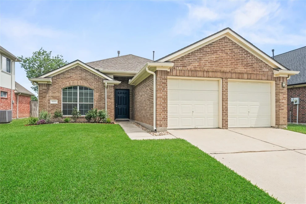 Unit for sale at 8006 High Hollow Lane, Houston, TX 77070