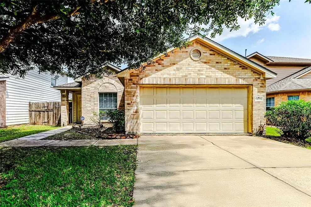 Unit for sale at 14006 Marners Court, Houston, TX 77014