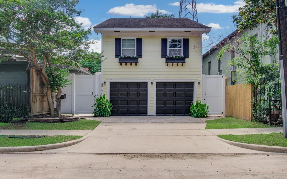 Unit for sale at 3816 Brandt Street, Houston, TX 77006