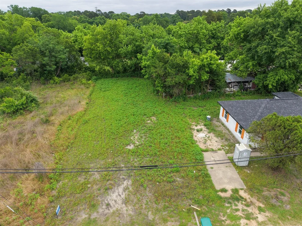 Unit for sale at 000 Mill Street, Willis, TX 77378