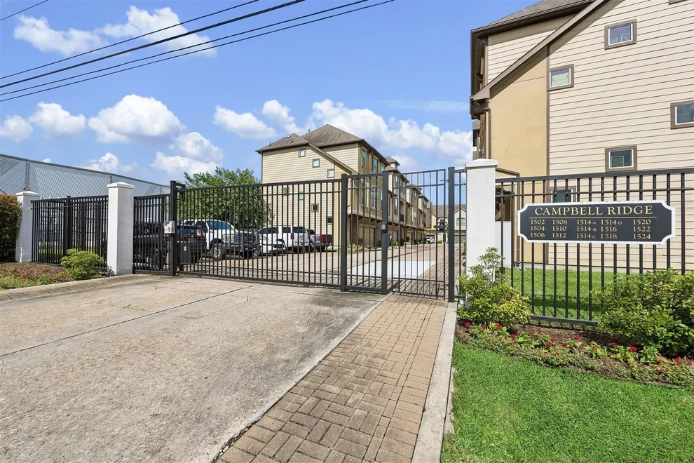Unit for sale at 1514 Campbell Road, Houston, TX 77055