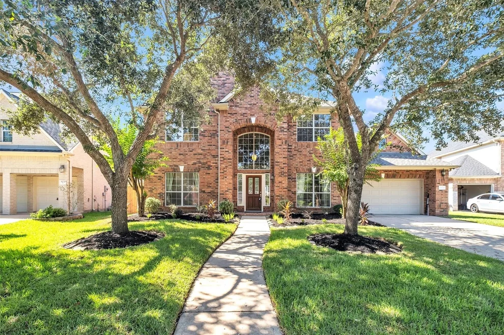 Unit for sale at 5303 Riverstone Crossing Drive, Sugar Land, TX 77479