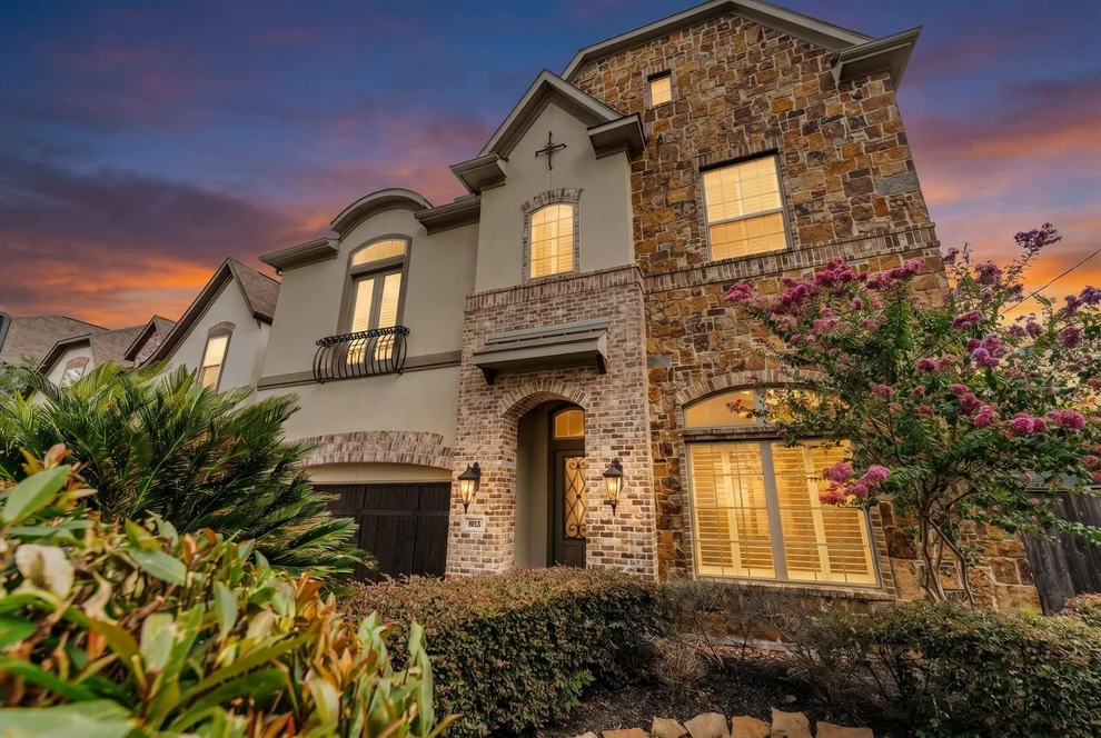 Unit for sale at 1622 E Rose Terrace Lane, Houston, TX 77055