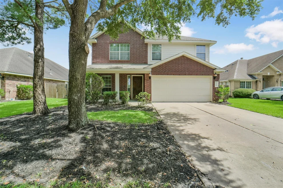 Unit for sale at 17326 Danbury Bridge Drive, Houston, TX 77095