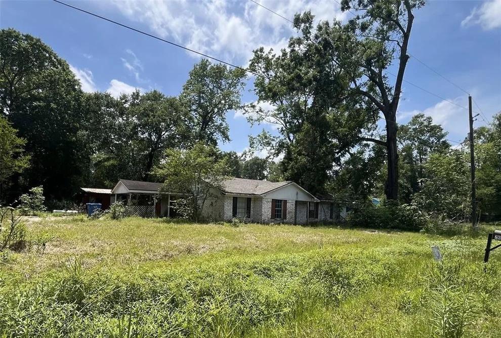 Unit for sale at 26714 Saddle Rock Lane, New Caney, TX 77357