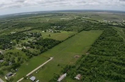 Unit for sale at 0000 Cr 168, Alvin, TX 77511