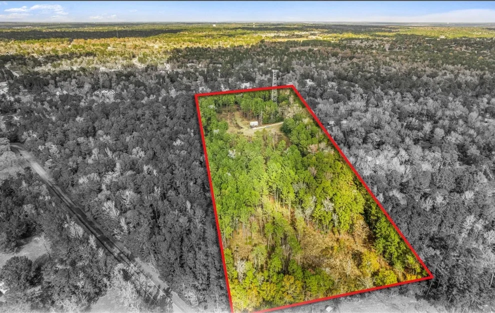 Unit for sale at 4325 Honea Egypt Rd, Montgomery, TX 77316