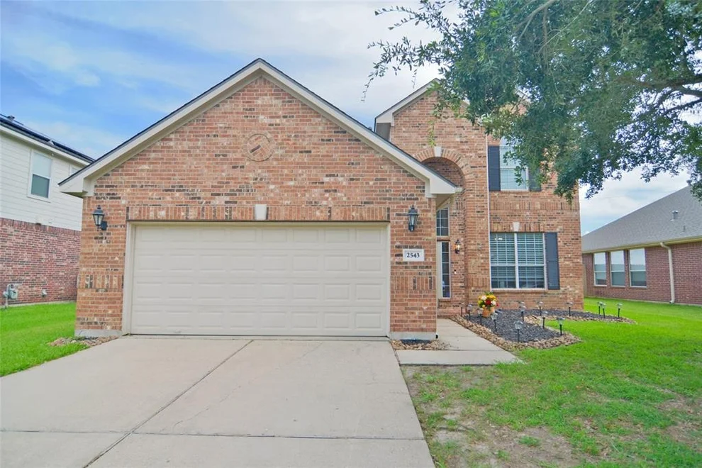 Unit for sale at 2543 Sandvalley Way, League City, TX 77573