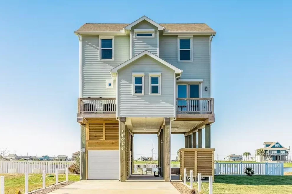 Unit for sale at 18026 Shaman Drive, Galveston, TX 77554