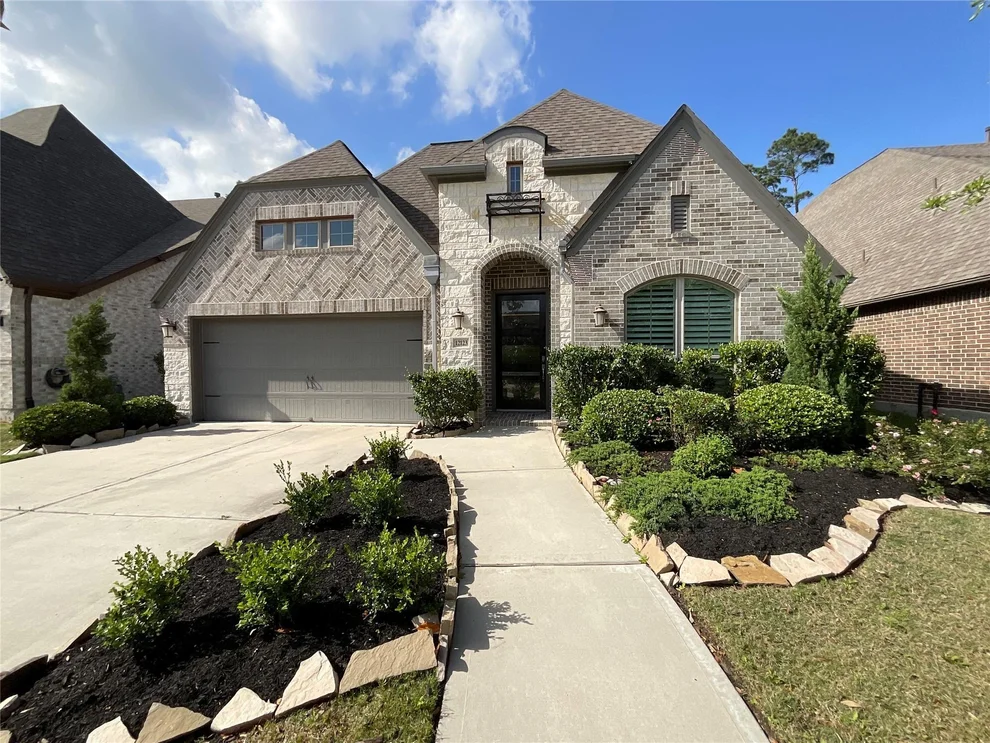 Unit for sale at 12123 Woodnote Lane, Humble, TX 77346