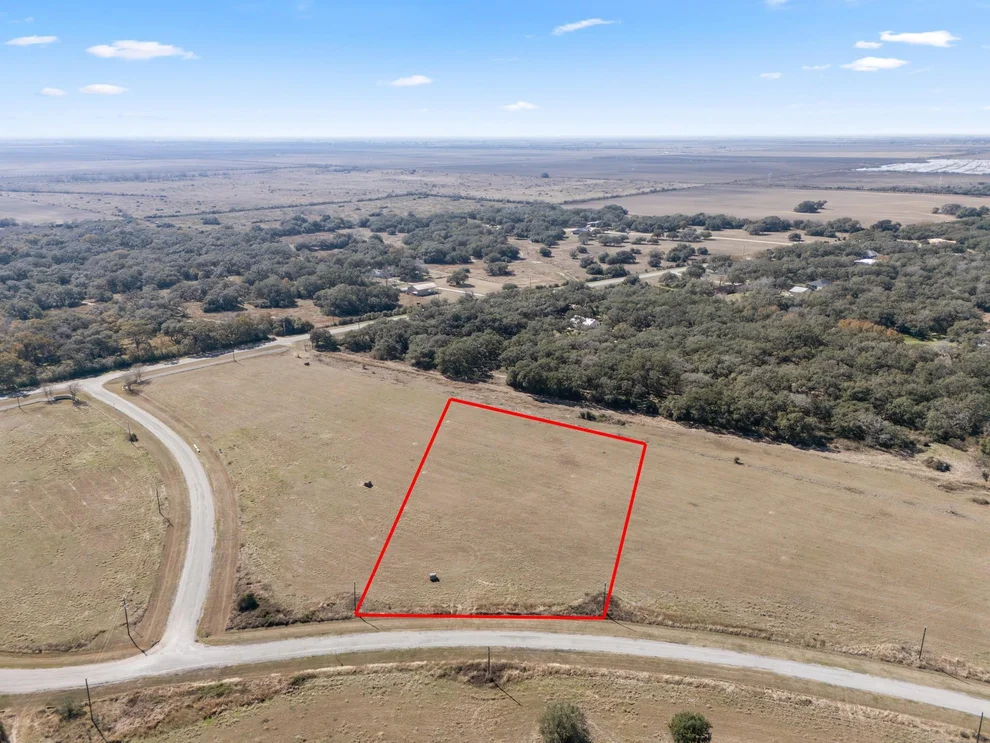 Unit for sale at 3 River Hollow Way, Blessing, TX 77419