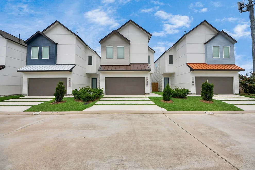 Unit for sale at 12806 Cozumel Lane, Houston, TX 77045