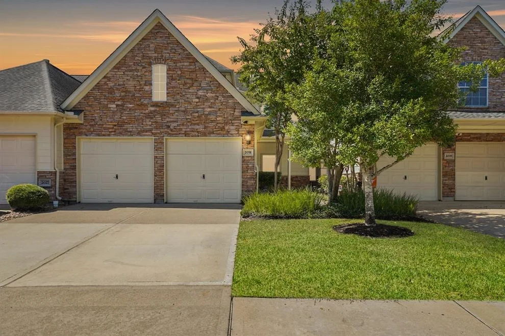 Unit for sale at 2031 Ridge Wood Lane, Sugar Land, TX 77479