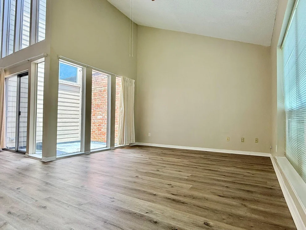 Unit for sale at 7915 Kendalia Drive, Houston, TX 77036