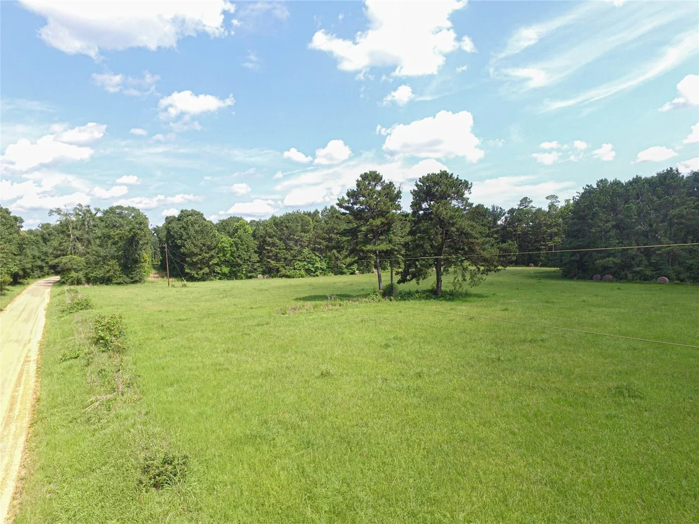 Unit for sale at 3524 Holly Grove Road, Livingston, TX 77351