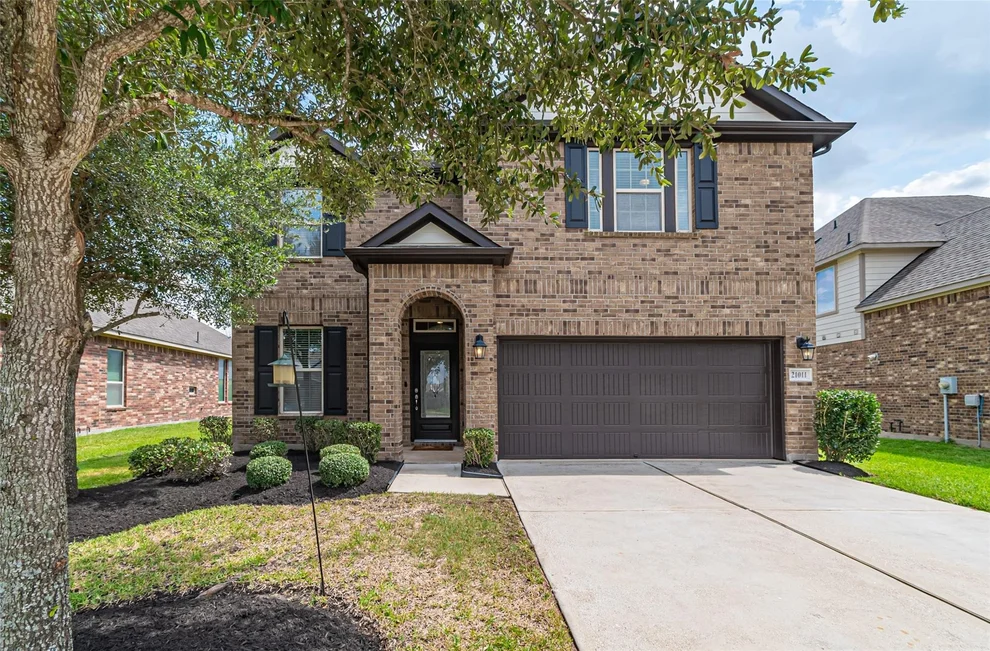 Unit for sale at 21011 Creekside Mill Way, Cypress, TX 77433