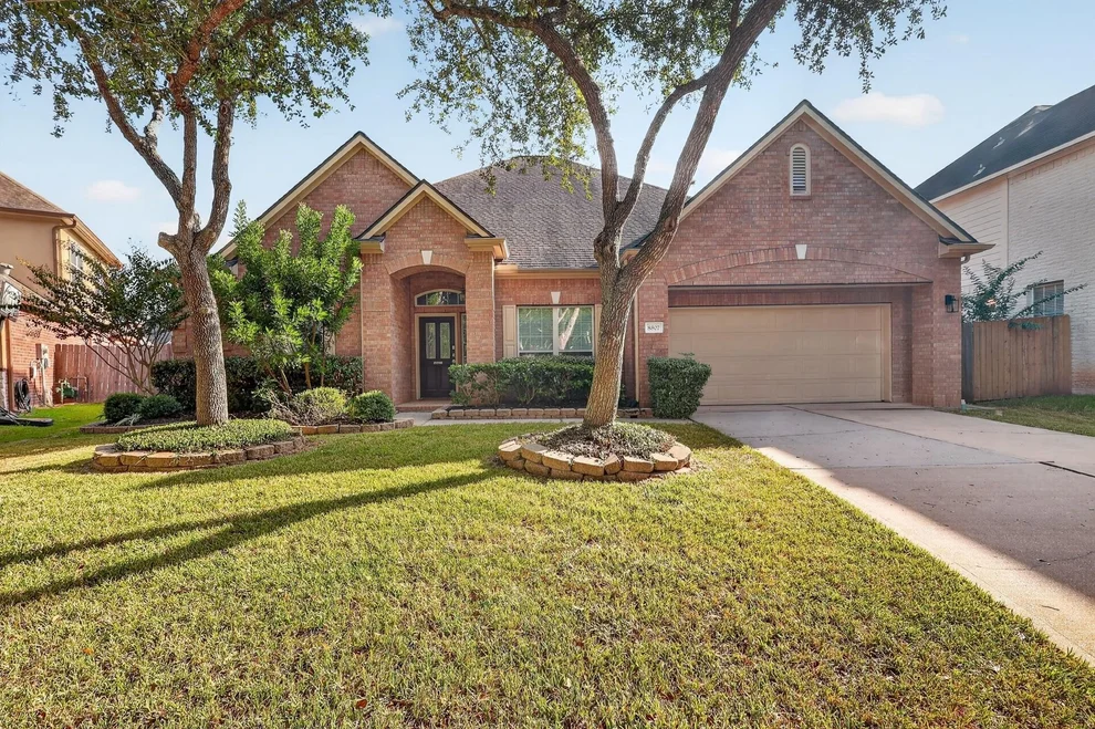Unit for sale at 8807 Wenona Walk, Missouri City, TX 77459