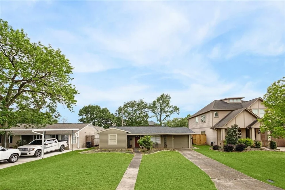 Unit for sale at 1815 Nina Lee Lane, Houston, TX 77018