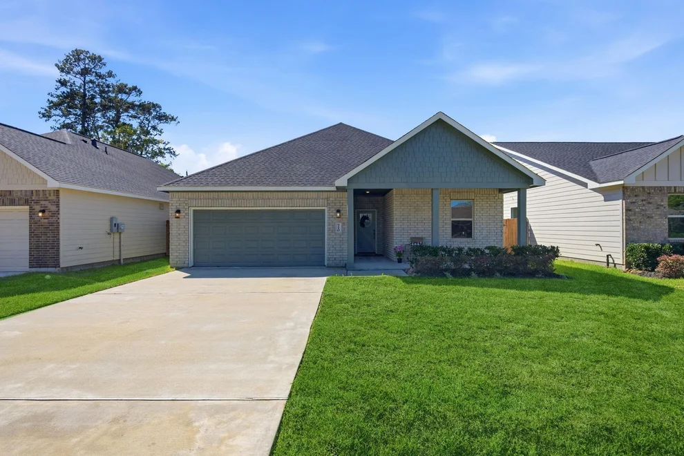Unit for sale at 710 Duncan Avenue, Cleveland, TX 77327