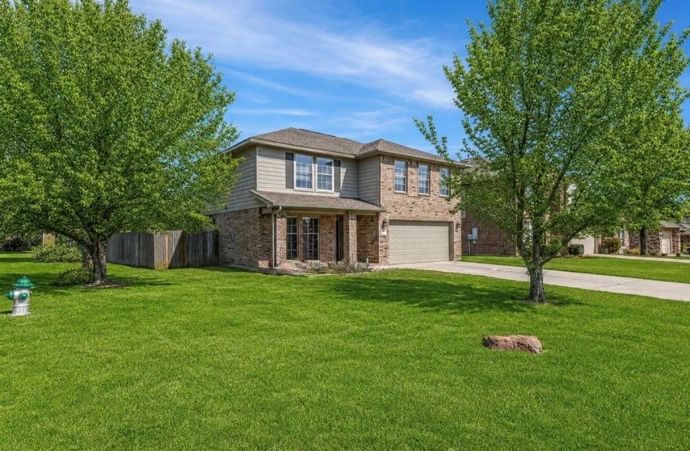 Unit for sale at 245 Lake Estates Drive, Montgomery, TX 77356