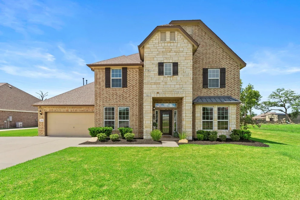 Unit for sale at 9502 Windsong Drive, Baytown, TX 77523