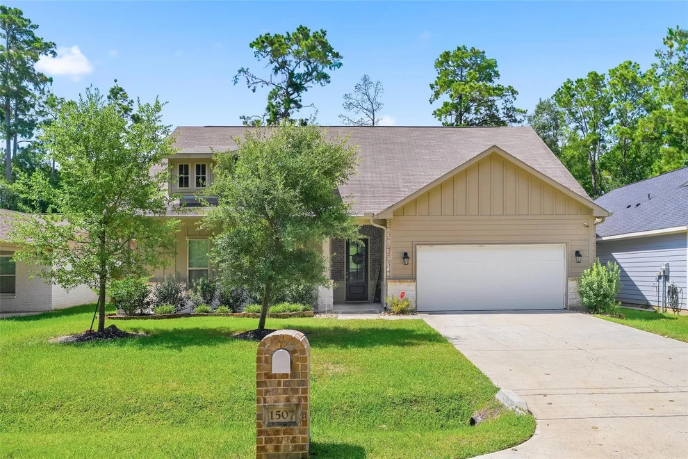 Unit for sale at 1507 Beech Drive, Conroe, TX 77385