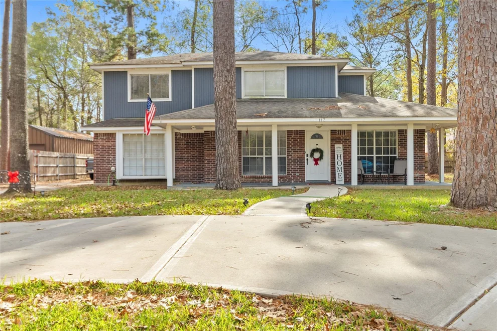 Unit for sale at 117 E Park Drive, Conroe, TX 77356