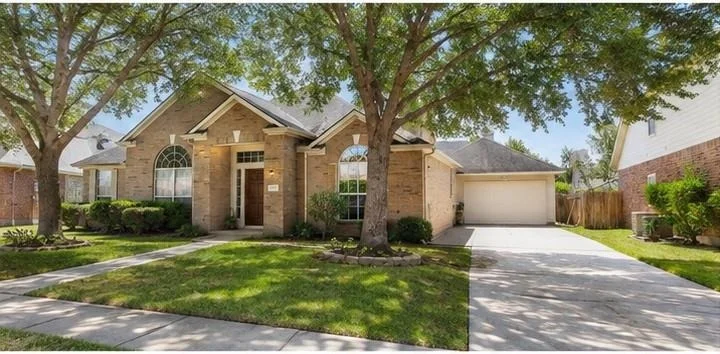 Unit for sale at 17711 Emerald Garden Lane, Houston, TX 77084