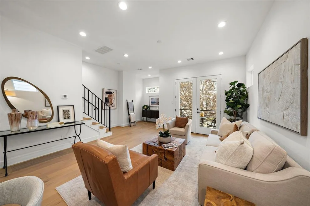 Unit for sale at 2615 Jackson Street, Houston, TX 77004