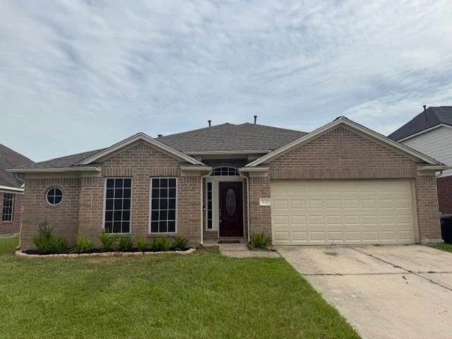 Unit for sale at 5610 Bay Leaf Drive, Baytown, TX 77521