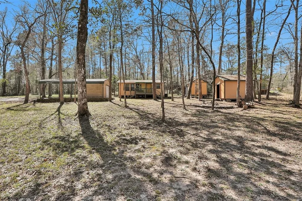 Unit for sale at 11163 Magnolia Drive, Conroe, TX 77303