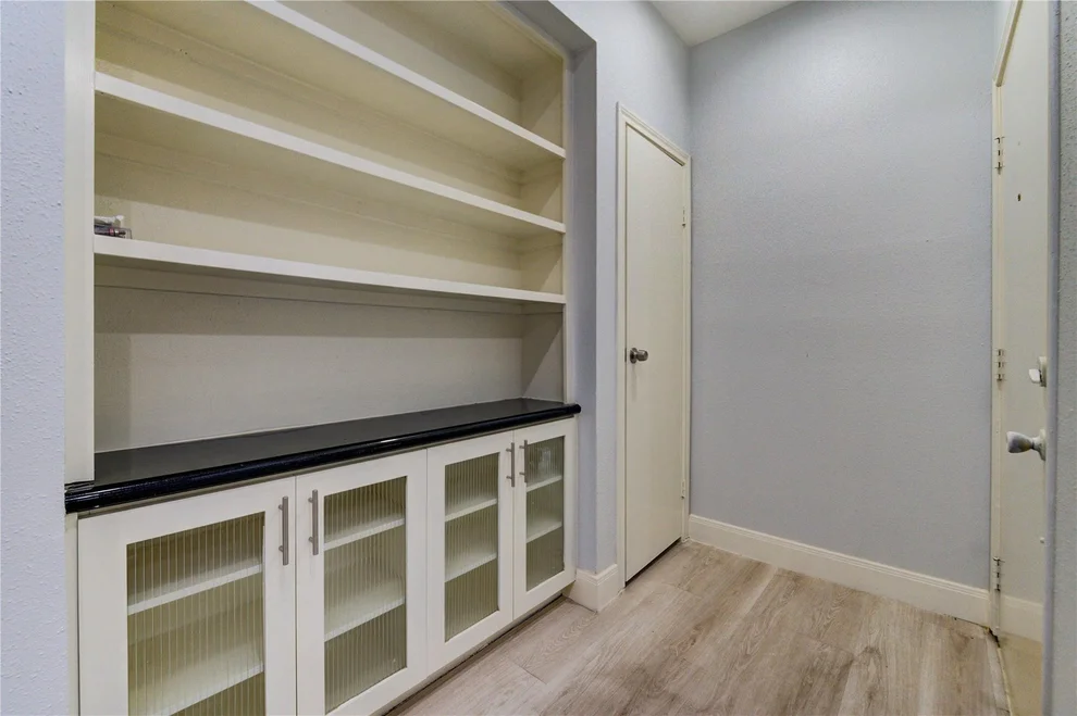 Unit for sale at 11711 Memorial Drive, Houston, TX 77024