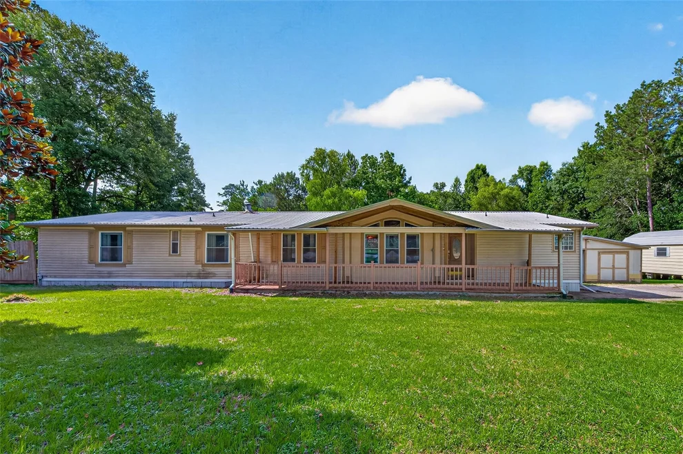 Unit for sale at 7705 Bryan Lane, Montgomery, TX 77316