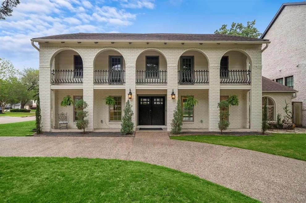 Unit for sale at 14978 Bramblewood Drive, Houston, TX 77079