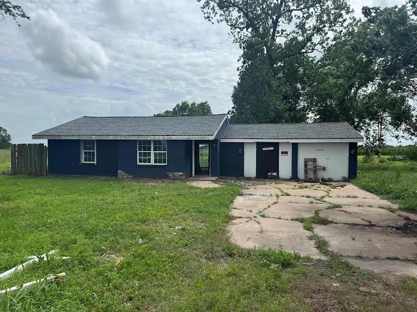 Unit for sale at 20202 Highway 36, Guy, TX 77444