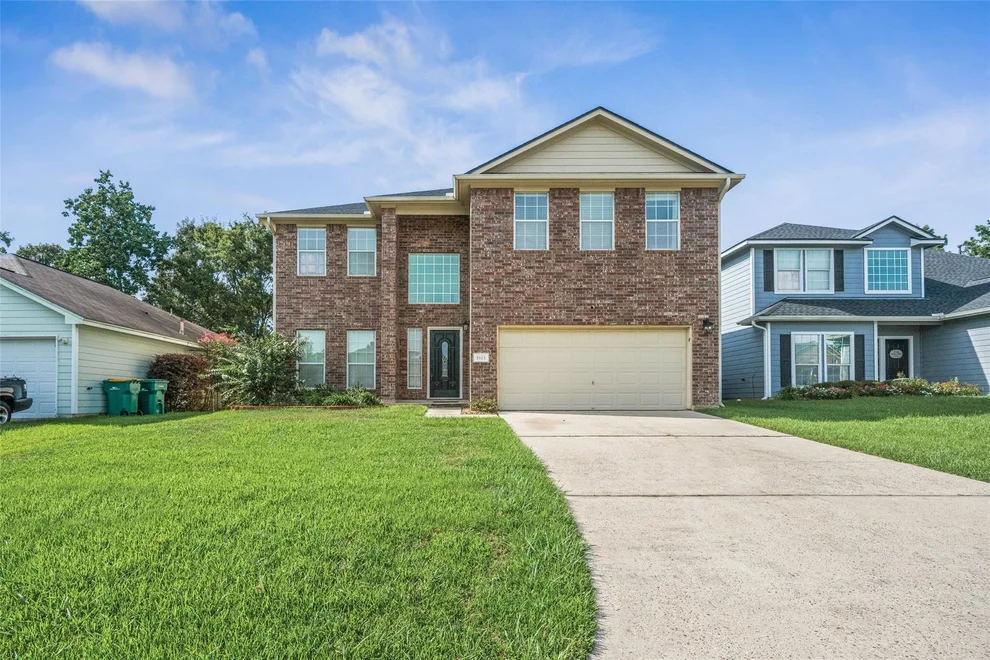 Unit for sale at 1815 Northampton Drive, Conroe, TX 77303