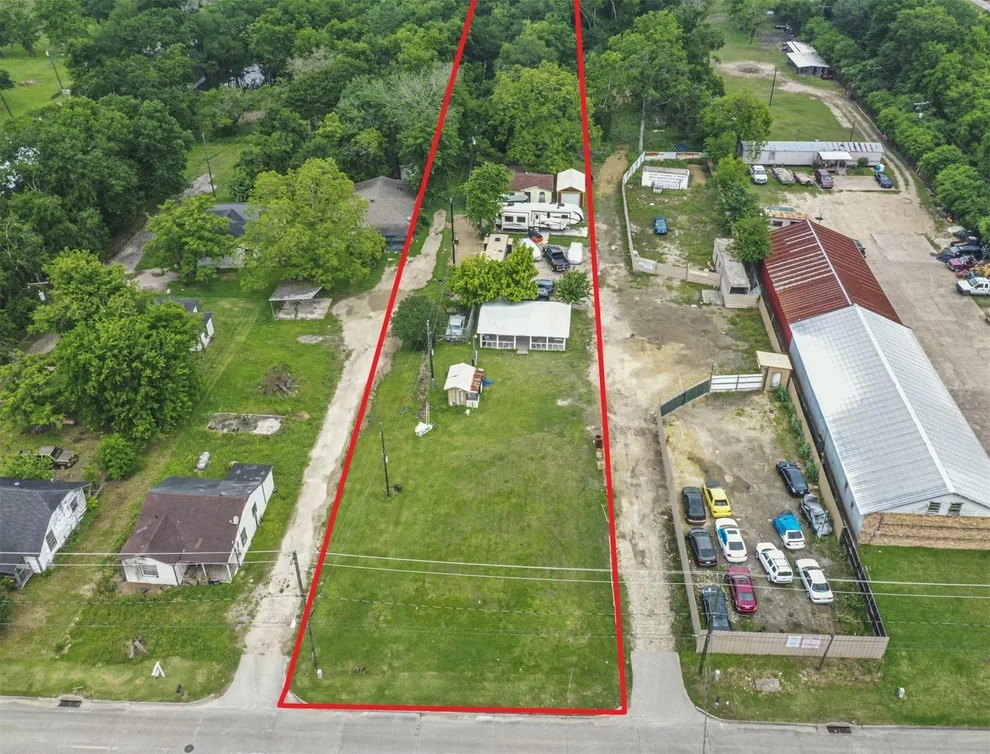 Unit for sale at 2842 5th Street, Stafford, TX 77477