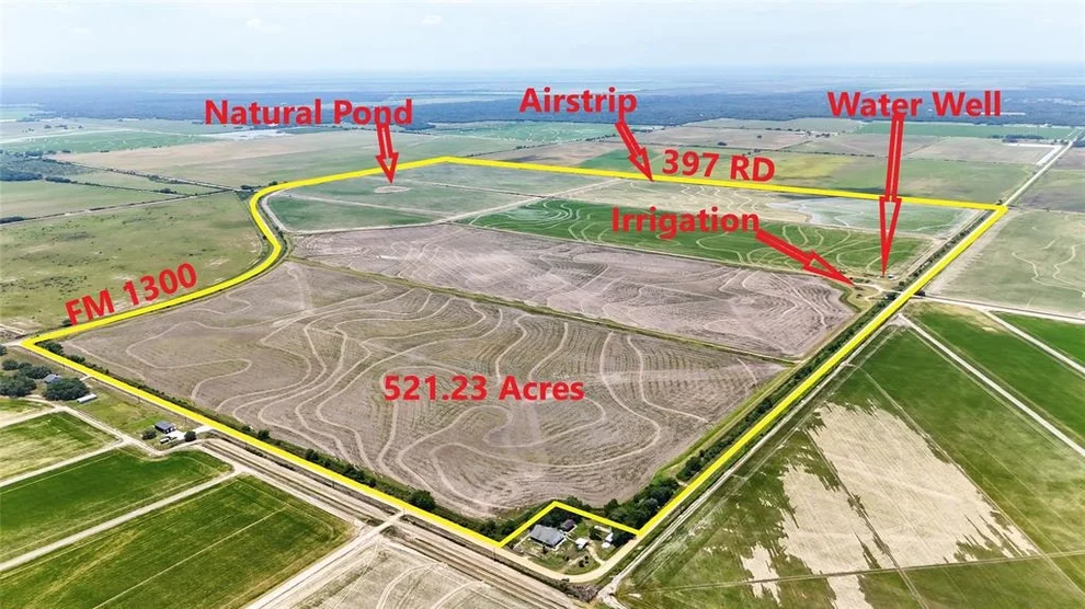 Unit for sale at 1113 County Road 395, Louise, TX 77455