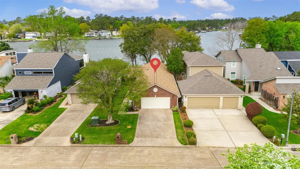 Unit for sale at 11651 Twain Drive, Montgomery, TX 77356