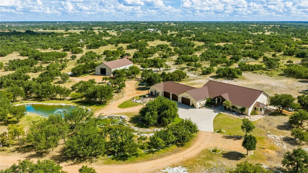 Unit for sale at 11271 Us Hwy 290, Harper, TX 78631