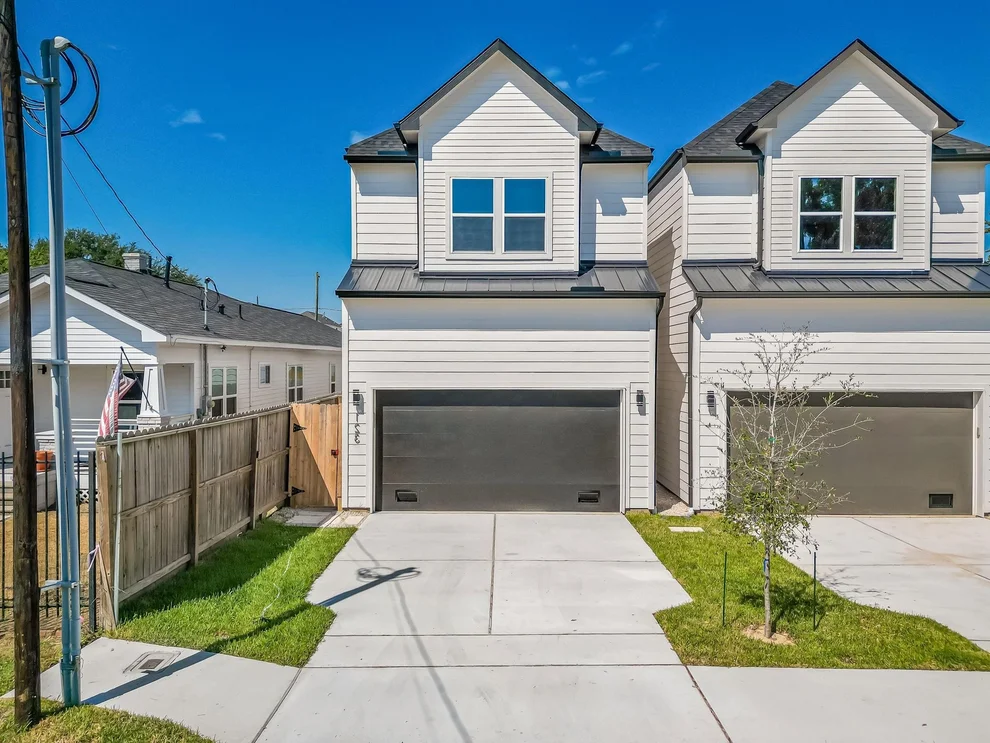 Unit for sale at 123 Amundsen Street, Houston, TX 77009