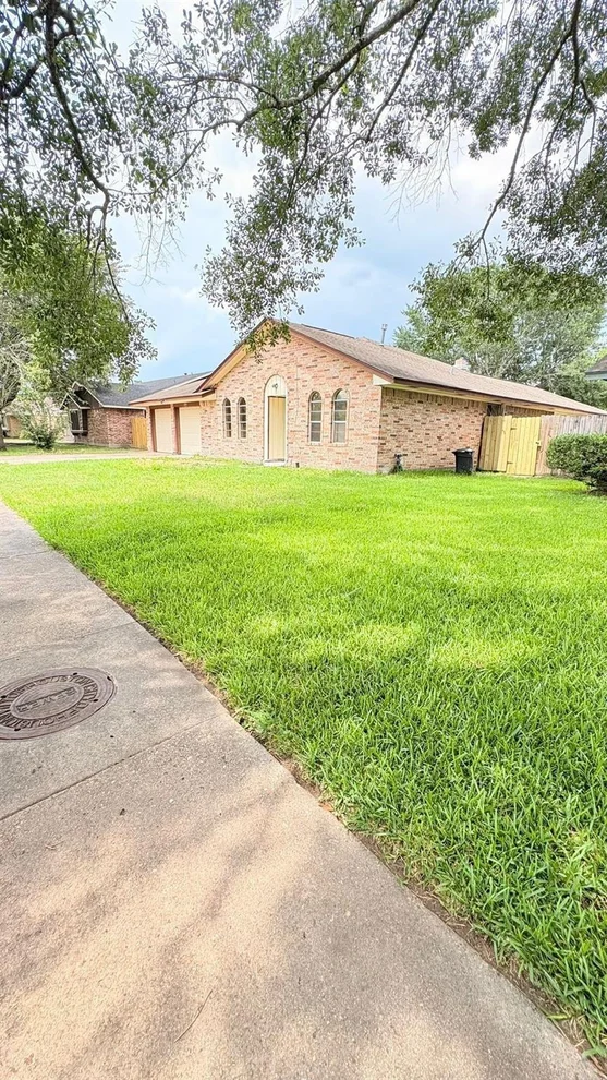 Unit for sale at 21514 Greenham Drive, Spring, TX 77388