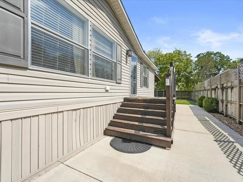 Unit for sale at 2631 Goldenrod Street, Pasadena, TX 77503