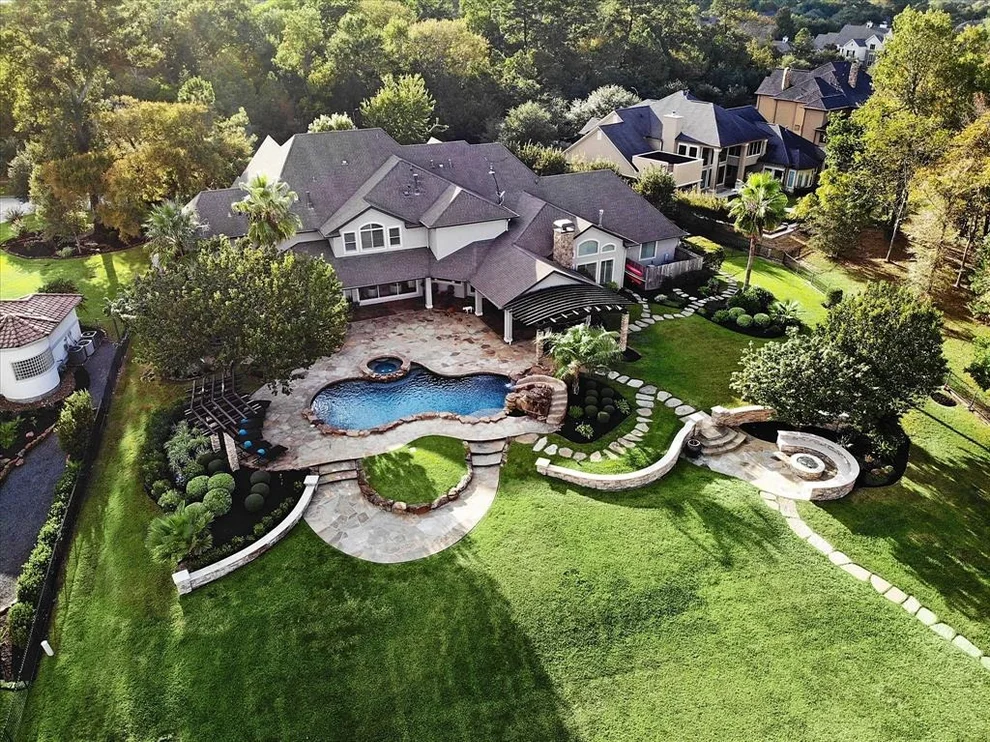 Unit for sale at 5915 Royal Point Court, Kingwood, TX 77345