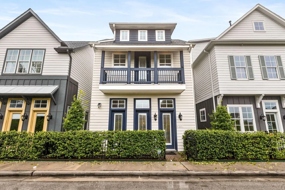 Unit for sale at 5306 S Capitol Street, Houston, TX 77023
