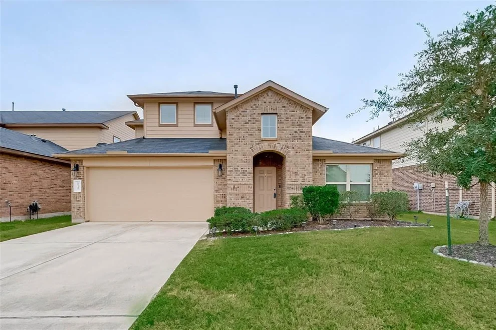 Unit for sale at 1947 Seville Manor, Fresno, TX 77545