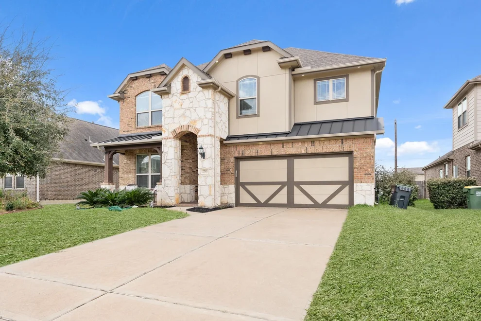 Unit for sale at 2710 Park Crossing, Pearland, TX 77581