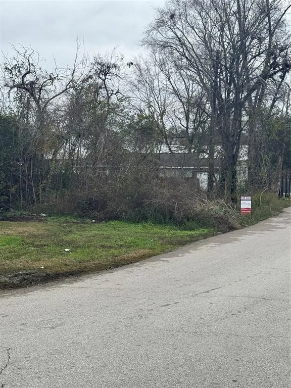 Unit for sale at 808 Elm Street, Conroe, TX 77301
