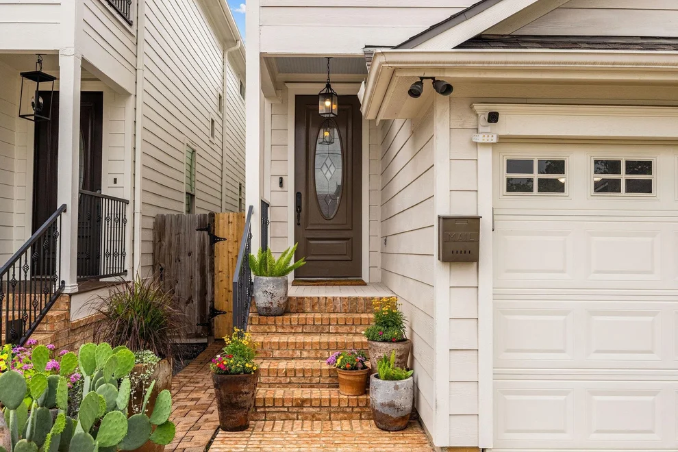 Unit for sale at 1307 Nashua Street, Houston, TX 77008