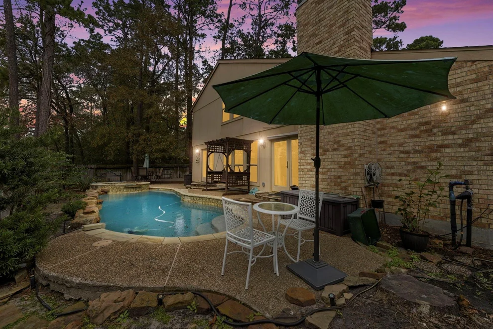 Unit for sale at 22 Berryfrost Lane, The Woodlands, TX 77380